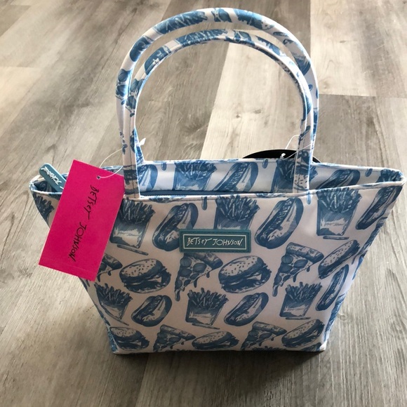 Betsey Johnson Insulated Satchel Lunch Tote White & Blue Fast Food Print NWT - Picture 16 of 16
